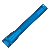 Mini Maglite 3 Watt LED 2 AA Flashlight Holster Pack - Blue image